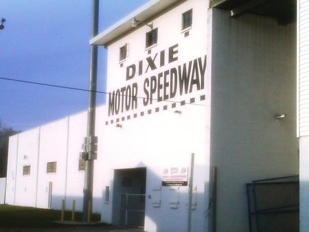 Dixie Motor Speedway - BUILDING ENTRANCE FROM RANDY